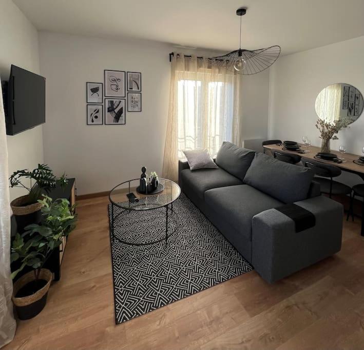 Appartement Proche Disneyland Coulommiers Exterior photo
