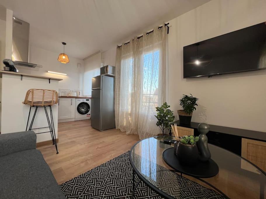 Appartement Proche Disneyland Coulommiers Exterior photo